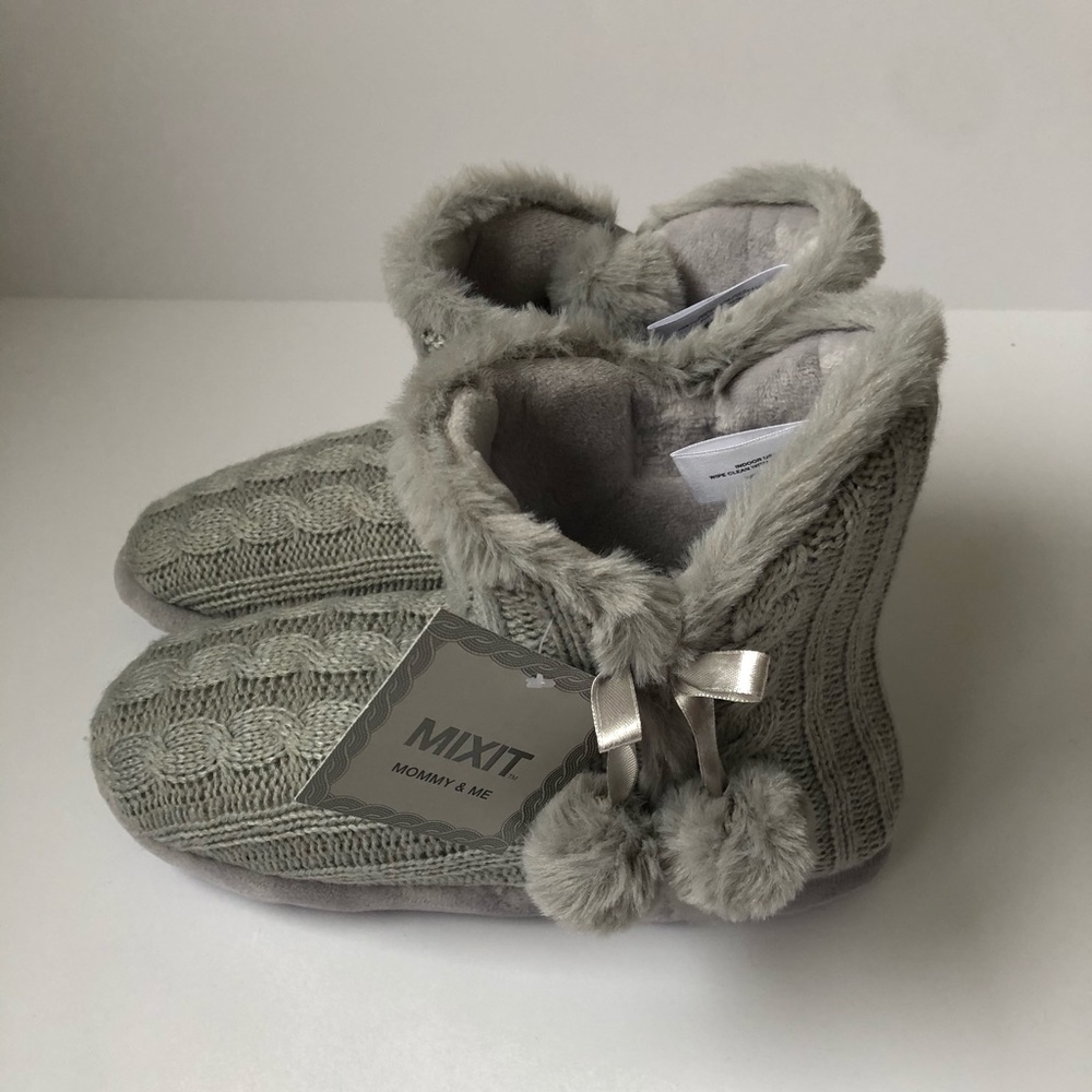 Mixit Slippers - Ladies 9-10- NWT
